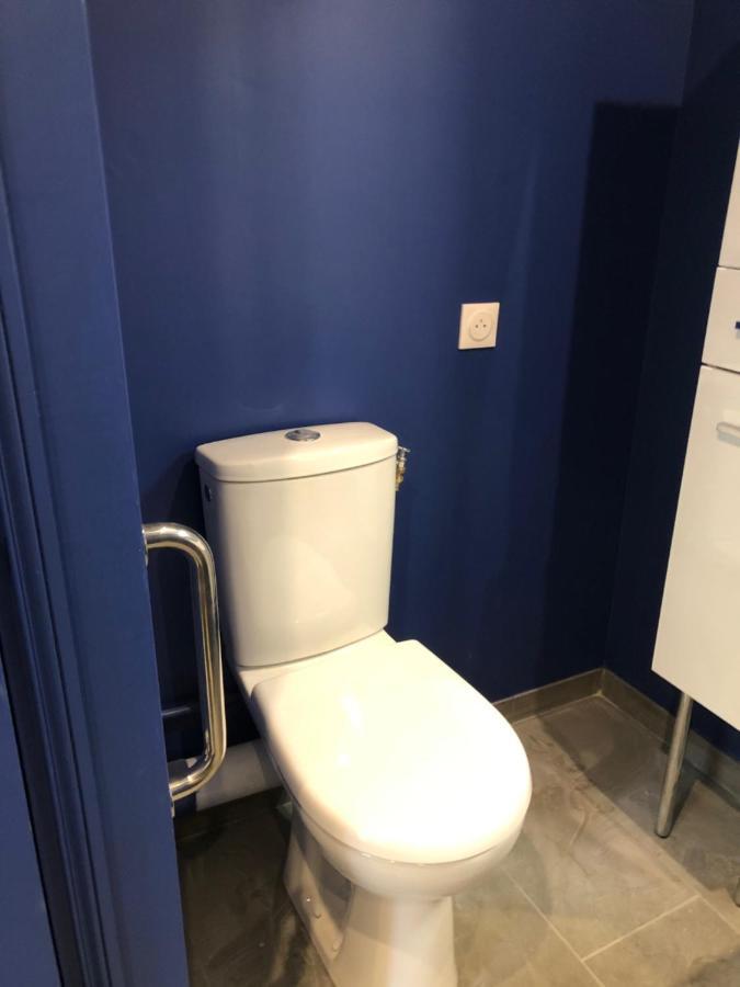 Aux Thermes 생타망레조 외부 사진